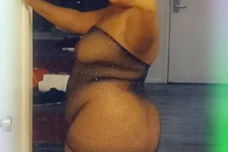 CECE BABY IS BACK 😍💋😘🥰🤤🔥 YOU KNOW WHAT TIME IT IS . ITS PLAY TIME 🤪 AVAILABLE ALL DAY . $60 QV SPECIAL 🖤 - Image 6