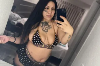 Cum Have A Luxurious Time😋😏💦 o... - Image 2