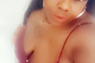 (RIVERSIDE) 😘 60🌹80🌹100🌹INCALL SUCK YOU TILL YOU POP👅💦LET ME SUCK YOU SILLY👅🍆bbj Avaliable extra🌹OUTCALL ILL DRIVE OVER🚘 Or...Uber MeOver🌹AA Welcomed😘QVFS🌹hhr🌹40🌹FT SHOWS AVAILABLE🎥UBER ME OVER🚖 MUST BECL - Image 4