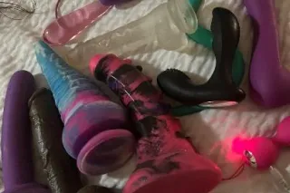 nuru massage Back in town -- freaky nasty slut ... very open minded cock worship ... face fucking - Image 3