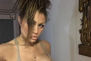 party like a rockstar and play like a pornstar WITH a pornstar!! Chasey Lain ready to pnp - Image 4