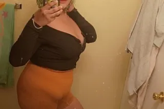 tight wet 💦 - Image 8