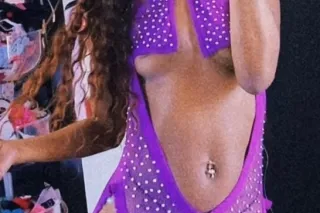 best pussy in town - Image 1