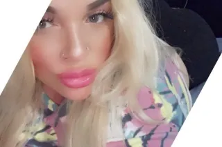 🥶Brand New Pierced Blonde Babe W/ 36 DDDs 😜 Ready To Play Now🥰 - Image 4